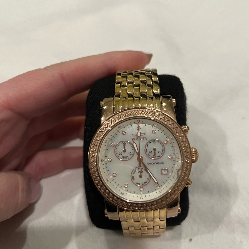 Invictus ladies watch - rose gold